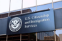 Tarifas de USCIS y aumento por inflación: rechazan solicitudes